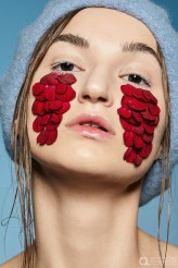 Knuffiee Ile jeszcze litrów czerwieni?
#krwawełzy

Artystyczna Alternatywa Make-Up

photo Emil Kołodziej
mua/stylist Karolina Szczepaniak
inspiration Zdzisław Beksiński