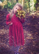 StormMakeUp                             Little Autumn

Foto Wojciech Synowiec Photographer
Hair Iza Bórzyńska            