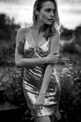 kopfer Fot. www.instagram.com/kopfer_fotografuje

Mod. https://www.instagram.com/nieznana.vol5/

Event: https://www.instagram.com/notofoto.plenery