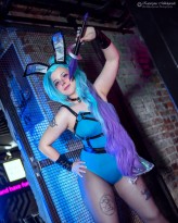 Stichkowa                             Cosplay Seraphine K-da Bunny            