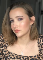 klaudiabiel_makeup                             Po więcej prac zapraszam na Instagram: klaudiabiel_makeup

Chętne modelki na makijaż i do współpracy zapraszam do kontaktu :)            