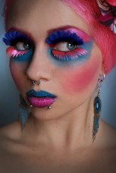 mess-makeup                             https://www.facebook.com/fashionmessblog            