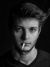 karolajjjna Portret z papierosem