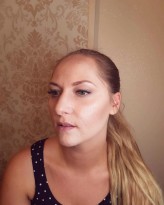 MakeUpbyAgataFlaszczynska                             Modelka ze zdjęcia boryka się z trądzikiem różowatym leczonym dermatologicznie, zażyczyła sobie delikatny makijaż ślubny.            