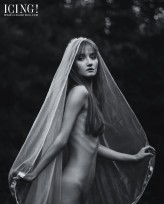ruda_cami                             ig:
Model: @ruda_cami
photo: @iganiebylska            
