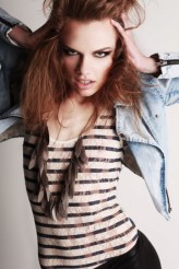 estis                             modelka:Marta- Orange Models 

stylizacja: Marcelina Pachocka            