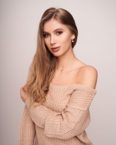 raga Modelka: Kamila Kardynalska