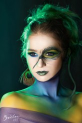 BIELEC_art_foto studio: https://www.facebook.com/BIELECart/

modelka: https://www.facebook.com/hurtwish.model/

MUA: https://www.facebook.com/Mia.Make.Up.Artist/
