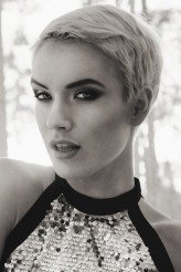 alicja_jublewska Photo: Ania Kosik 
Model: Daria Małobłocka 
Make-up by me. 