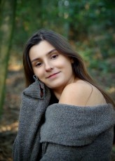 kiminiaa                             Jesienny portrecik w lesie. I mój słodki uśmieszek :D            