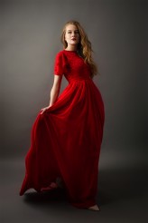 ELphoto                             Modelka: Kasia Piotrowska            
