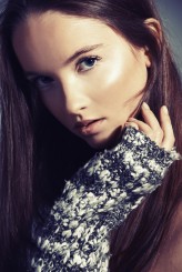 iseedeadpixels model - Zuzanna L. / Uncovermodels
MUA - Agata Wyszomirska 

https://www.facebook.com/danielujazdowskipl