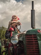 Kazek Kobiety na traktory!