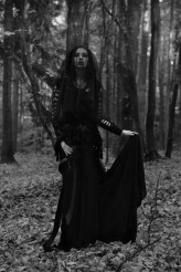 ra_in Photo: Lady Sabath photography
Dress: Wulgaria Evil Clothing