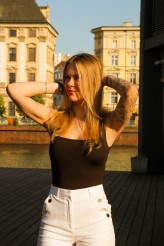 picyourchic Domi

Zapraszam na sesje, ig: picyourchic
https://www.instagram.com/picyourchic?igsh=MW9udXBmZWVoZ2M2MA%3D%3D&utm_source=qr