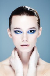 kasimakeup Blue - makijaż w wersji Fashion.
Blue -fashion makeup.

Fotograf Studio Krk
Modelka Monika Rozpedzik