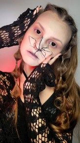 Perseph8ne Makijaż halloweenowy stworzyła cudowna Sandra (ig: sanders_makeupart).