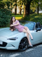 PiotrDaniel Lady & Mazda