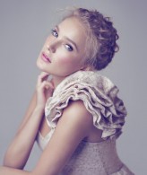 -elfka- photo: Joanna Kustra
fashion styling & model: Ewa Michalik
make up: Erica Schlegel
hair: Kasia Fortuna
