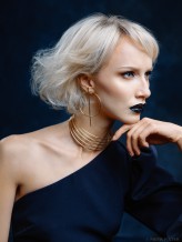 piotrpiatekcom model: Anna Niczyporuk

mua: Agnieszka Krzyzowska

hair: Daniel Jamróg

jawelery & stylist: Gaba Gabriela Porabik
