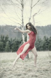 photorav dancing with the wind
model: Maja
make up:
stylist: ph
Na plenerze u: Jarek Kasprowiak Fotografia na @Plenery Fotograficzne w Rzeczce