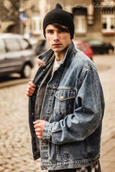 Ziemba6801 Street 

model: Bartosz Cieślik
jeans coat: YKN

