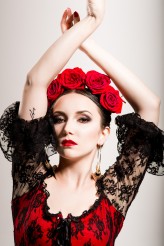 EwaG-kis Sesja inspirowana flamenco. Zdjecia powstaly w ramach kursu wizazu w Szkole Wizazu Anna Sass Makeup& Stylist

