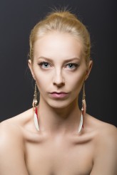 Luimakeup Makijaż no make-up
Fotograf: Marcin Micuda
Modelka: Milena