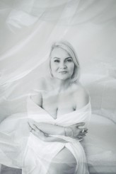 kas14iu01la                             Kobiecość to piękno, które nie zna granic ani wieku            