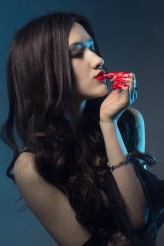 Elly Photographer: Norman Lenda - pinkspider.pl
Model, makeup: Dante Heks