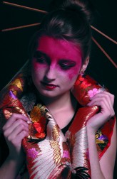 Midorigami stylizacja makijaż oraz fotografia : Ewelina Janiszewska Midorigami

modelka : Dominika Kraus

jedno z zadań na zajęcia 
moje chyba pierwsze zdjęcie Beauty 