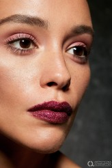 bonitaa                             Make Up: Magda Zemowska
Fot: Emil Kołodziej 
Szkoła Wizażu i Stylizacji Artystyczna Alternatywa            