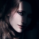 eufrozyna                             modelka: Anita S. fotograf & wizaż: Agnieszka Żuchowska 'Eufrozyna'/'Eufrosis' stylizacja - wspólna            