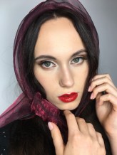 Szkaska_makeup