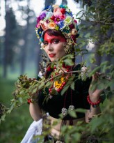 Lady_Flower_Bam Fotograf: Joanna Zgoła https://www.instagram.com/the.witch.in.training

MUA: ja