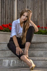 PhotoStejku                             Modelka: Julia             