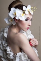 meel Modelka: Oliwia Podobińska
Make-up oraz fryzura: Beata Kowalska
Foto: Marta Pajączkowska Photography 

Chorzów, 23.04.2015r.