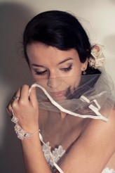 Melusine                             make-up: WEDDING INSPIRATIONS
modelka: Agnieszka J.
foto: amatorskie moje            