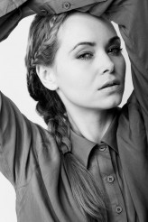 2dhd                             Portret do lookbooka

model: Karolina Szafrańska            