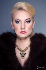huragankatrina Photographer: Katarzyna Suchorz/Press Shots
Model: Agnieszka Pik
Make-up: Katarzyna Suchorz