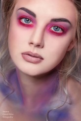 seeing Fantasy makeup i stylizacja
Makeup, hair, style - Karolina Sitnik (KAraboska)
Model- Patrycja
Photo & retouch - Iwona Ossolińska