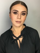 manyfacesofmarta makeup by Angelika Kryńska

ig: https://www.instagram.com/manyfacesof.marta/