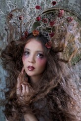 AgaArts fot./make up/stylizacja:Agnieszka Jopkiewicz,model:Emma Galina