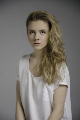 Lusiek137 Modelka: Alicja Porębska
Make-up: Karolina Lau
Oświetlenie: Krystian Chrzanowski