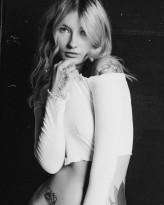 Mike_Avelli                             // avellimedia.com  
Sesje zdjęciowe  / Testy / Szkolenia
instagram.com/avellimike/            