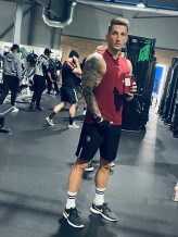 american_boy                             Będę w Polsce w Poznaniu od 1kwietnia do 7. Szukam fotografa na sesje TFP, akt, nagość zakryta , sport, tematyka fitness. Proszę pisać priv             