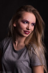 cezaryhaczkur Modelka- Izabela Mania Niedźwiadek
Mua- Honorata Harasimiuk Make Up
Fot- Cezary Haczkur