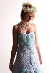blue_roses                             Model: Dorota Sobek
Photo: Wojciech Korzonek
Dress: "Ondine"            