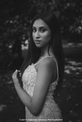 Gregory_Photography                             Bella Italiana 
St. James's Park
City of Westminster
London
© 2017 Gregory Ordecki Photography 
MUA: Roberta Maccianti 
Model: Roberta Maccianti            