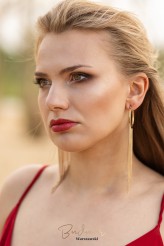 iam-edyta Fot. Piotr Skorek
Make Up: Aleksandra Weyssenhoff Makeup Artist